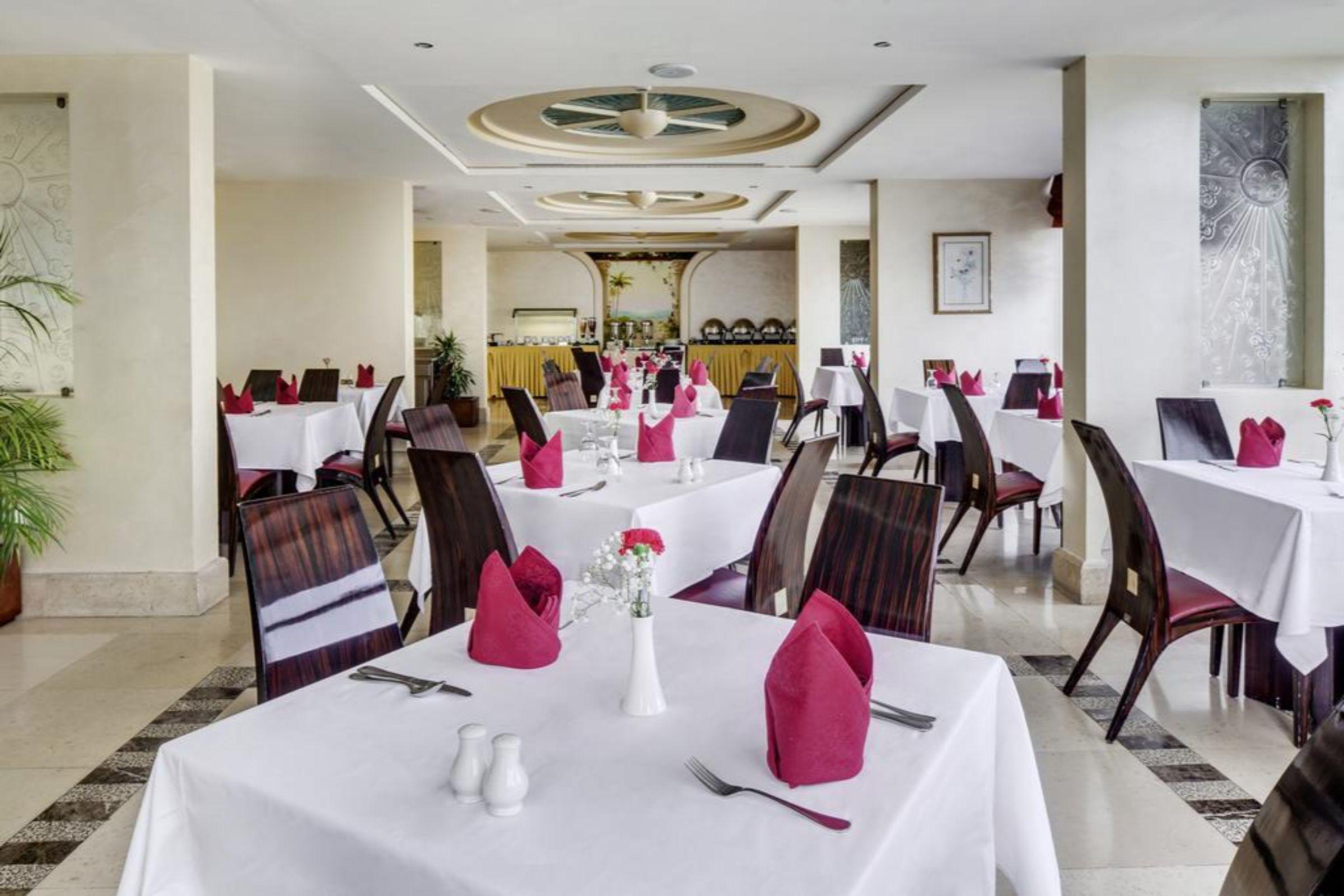 Oryx Hotel Abu Dhabi Bagian luar foto