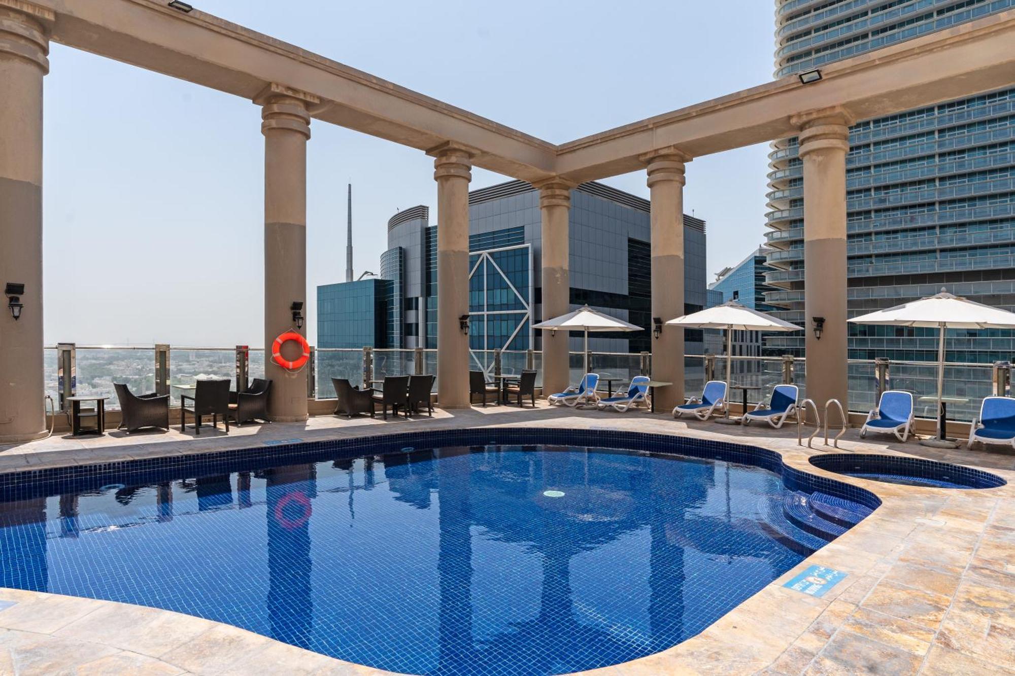 Oryx Hotel Abu Dhabi Bagian luar foto