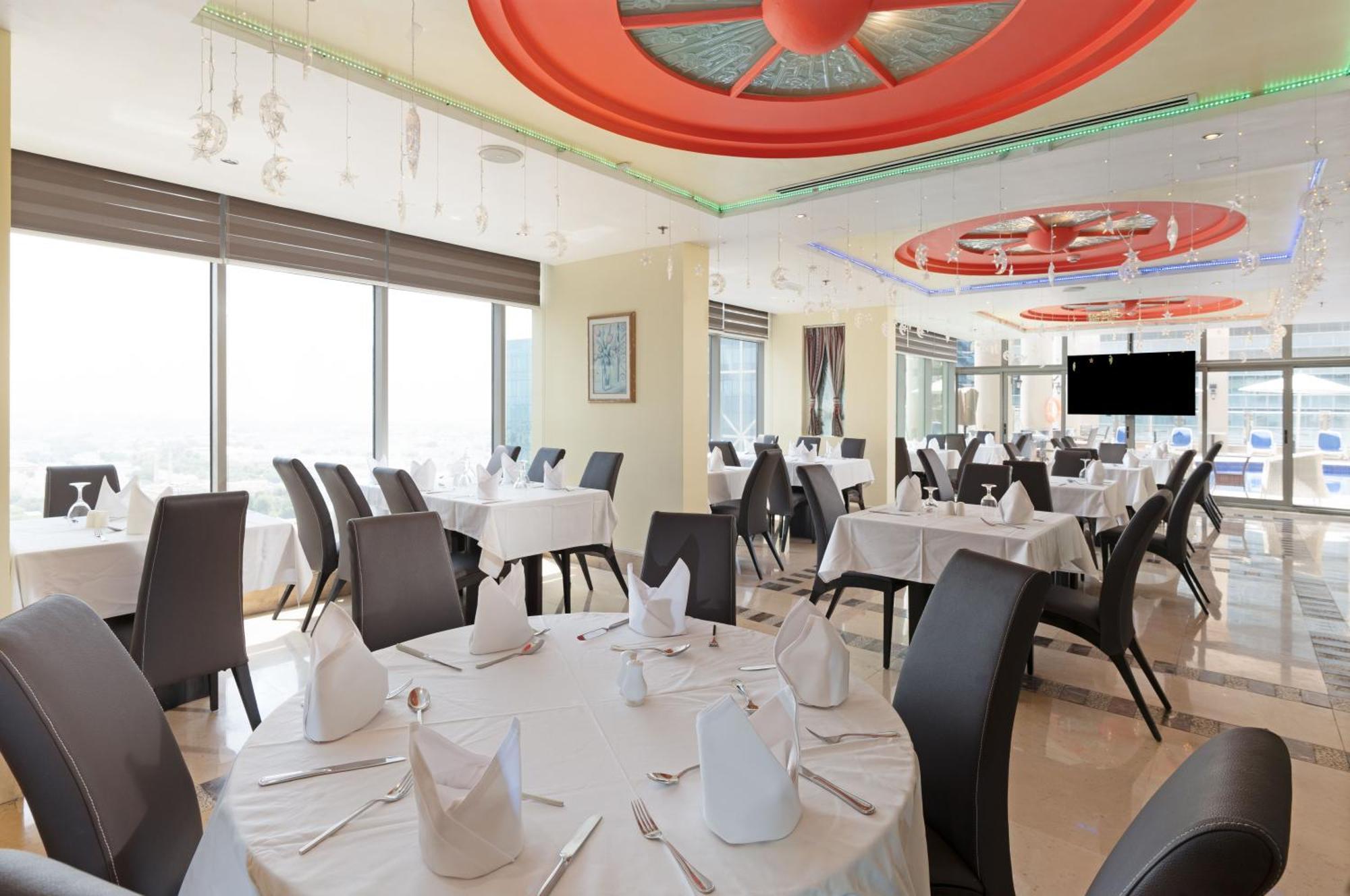 Oryx Hotel Abu Dhabi Bagian luar foto