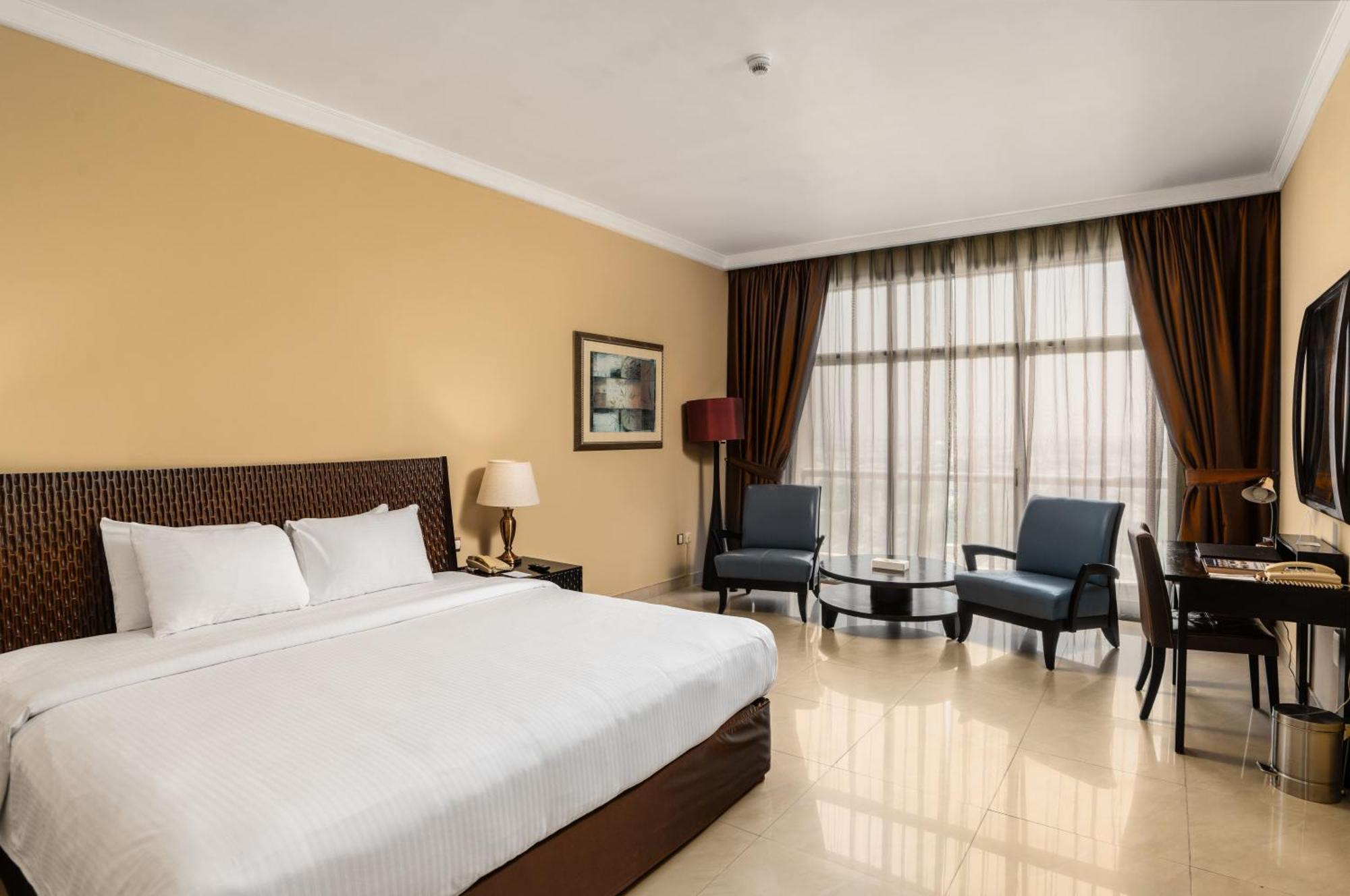 Oryx Hotel Abu Dhabi Bagian luar foto