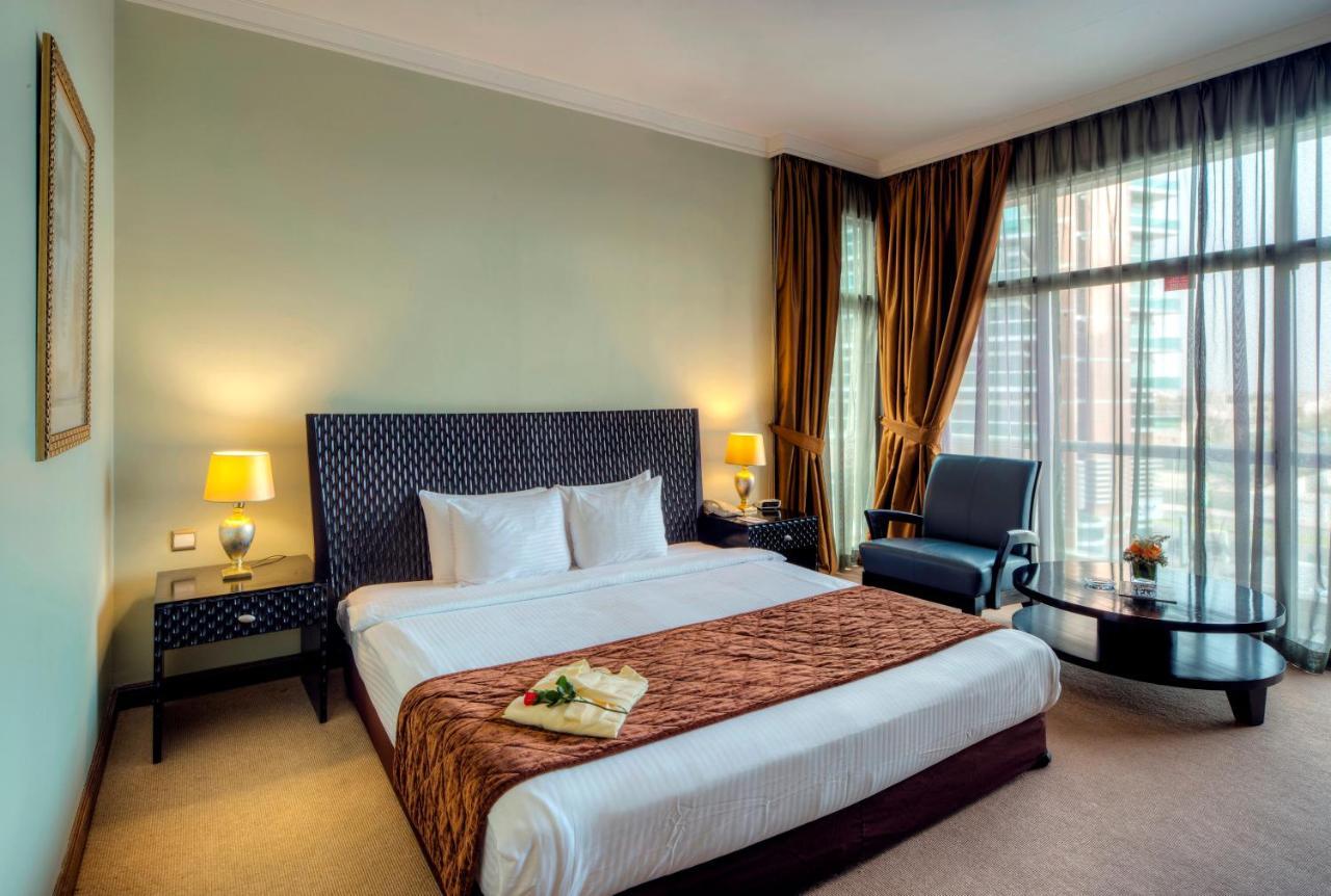 Oryx Hotel Abu Dhabi Bagian luar foto